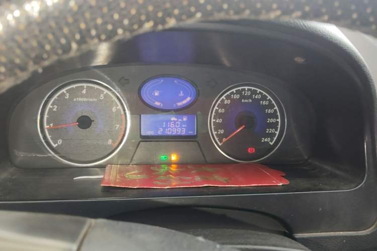 Used Geely Auto Classic Emgrand 2013 Sedan 1.5L Manual Entry-Level Model Instrument Cluster