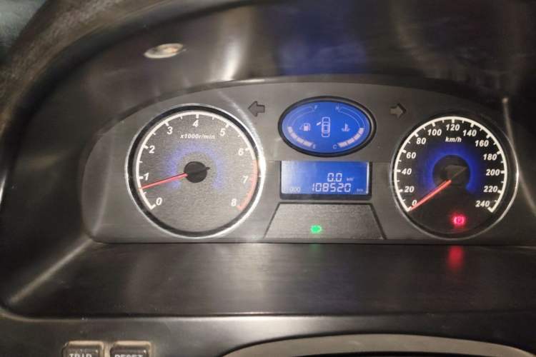 Used Geely Auto Classic Emgrand 2013 Sedan 1.5L Manual Elite Model Instrument Cluster