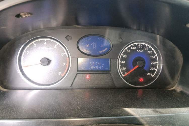 Used Geely Auto Classic Emgrand 2013 Hatchback 1.5L Manual Elite Model Instrument Cluster