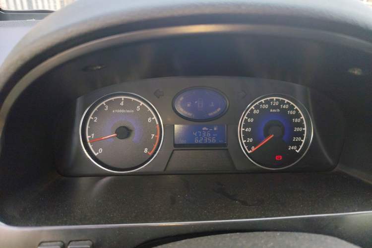 Used Geely Auto Classic Emgrand 2013 Hatchback 1.5L Manual Elite Model Instrument Cluster