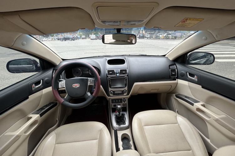 Used Geely Auto Classic Emgrand 2013 Sedan 1.8L Manual Elite Model Interior 1