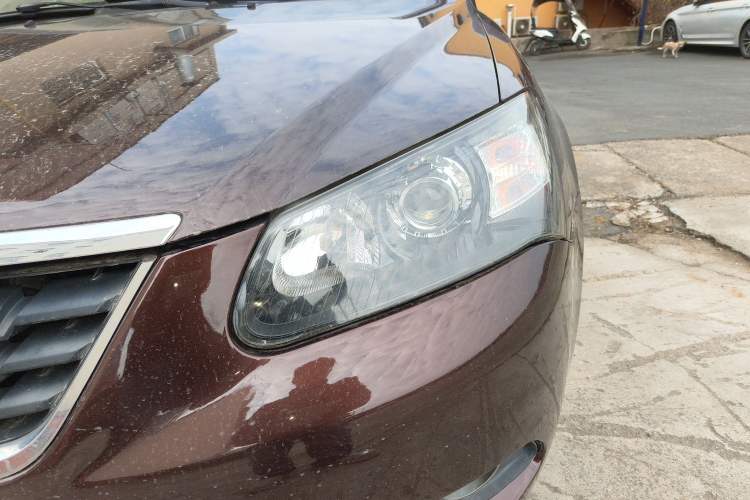 Used Geely Auto Classic Emgrand 2013 Hatchback 1.5L Manual Luxury Model Left Front Headlight