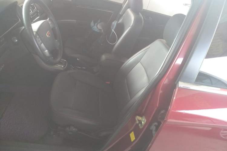 Used Geely Auto Classic Emgrand 2013 Hatchback 1.8L CVT Elite Model Left Front Seat