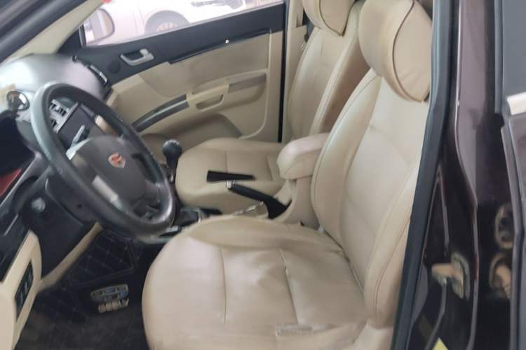 Used Geely Auto Classic Emgrand 2013 Sedan 1.5L Manual Entry-Level Model Left Front Seat