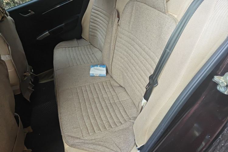 Used Geely Auto Classic Emgrand 2013 Hatchback 1.5L Manual Entry-Level Model Left Rear Seat