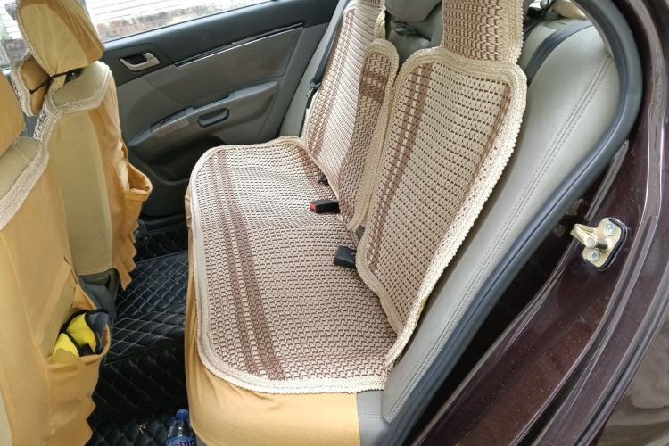Used Geely Auto Classic Emgrand 2013 Sedan 1.5L Manual Entry-Level Model Left Rear Seat