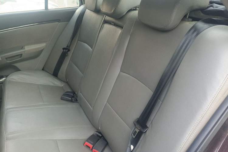 Used Geely Auto Classic Emgrand 2013 Sedan 1.5L Manual Entry-Level Model Left Rear Seat
