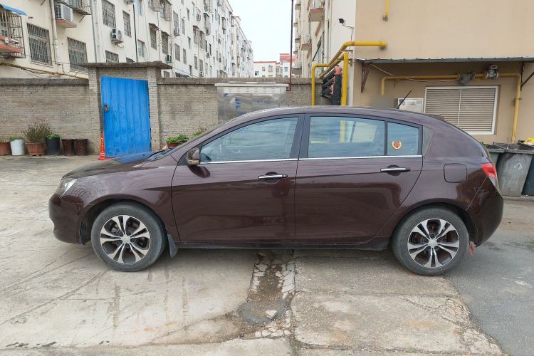 Used Geely Auto Classic Emgrand 2013 Hatchback 1.5L Manual Luxury Model Left Side