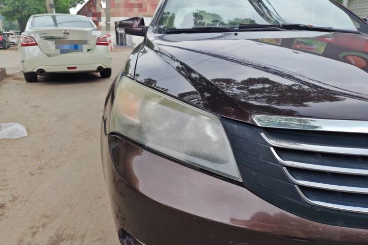 Used Geely Auto Classic Emgrand 2013 Sedan 1.8L Manual Elite Model Right Front Headlight