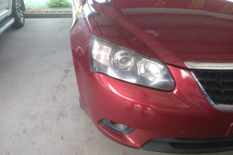 Used Geely Auto Classic Emgrand 2013 Hatchback 1.8L CVT Elite Model Right Front Headlight