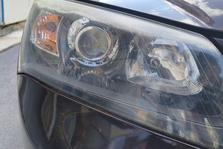 Used Geely Auto Classic Emgrand 2013 Sedan 1.5L Manual Elite Model Right Front Headlight