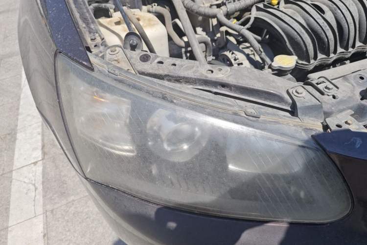 Used Geely Auto Classic Emgrand 2013 Hatchback 1.5L Manual Entry-Level Model Right Front Headlight