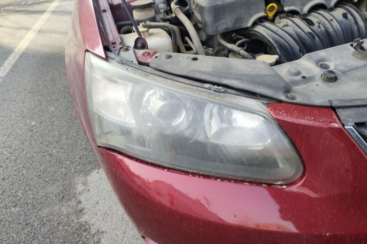 Used Geely Auto Classic Emgrand 2013 Hatchback 1.5L Manual Elite Model Right Front Headlight