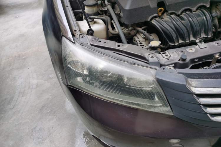 Used Geely Auto Classic Emgrand 2013 Sedan 1.5L Manual Entry-Level Model Right Front Headlight