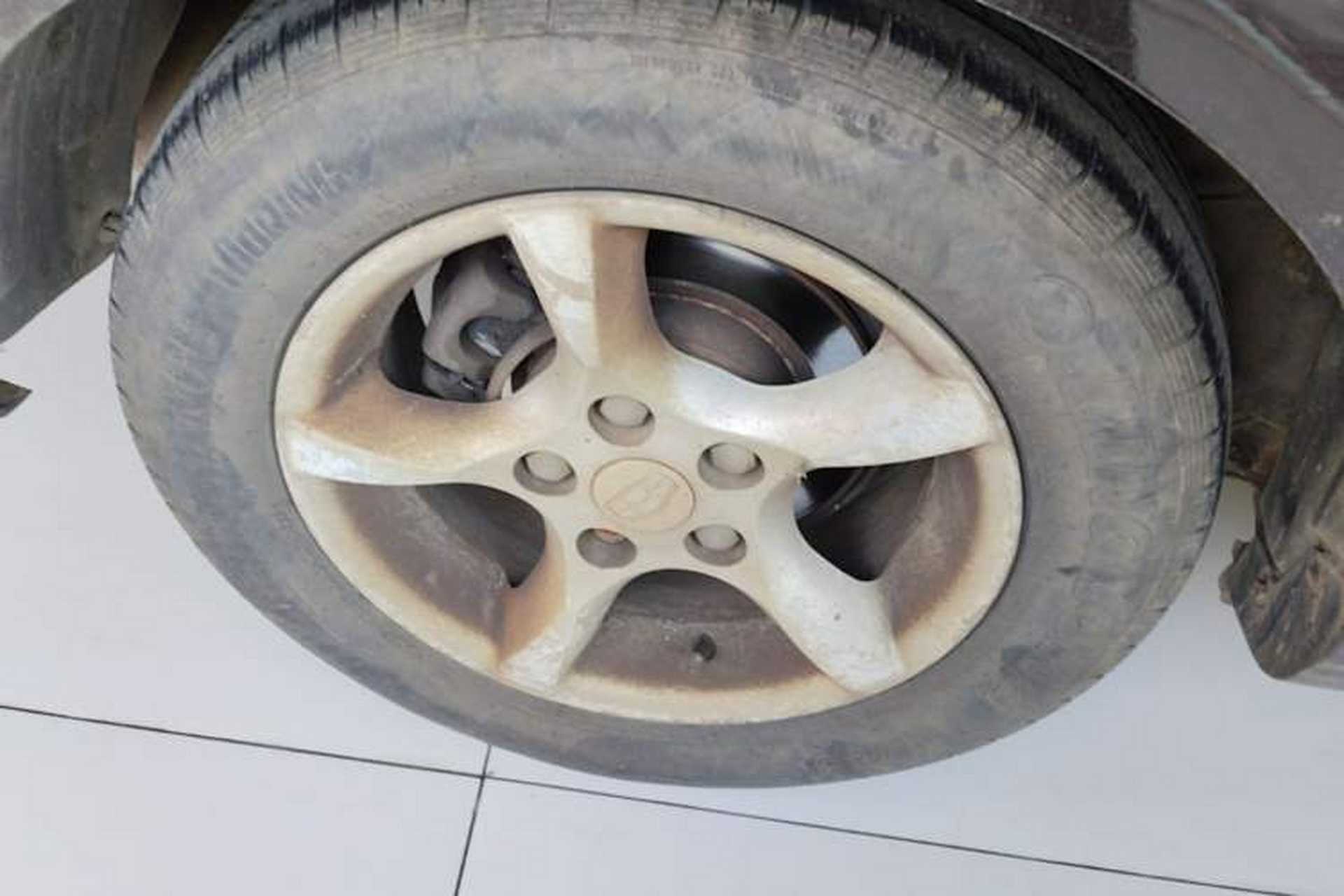 Used Geely Auto Classic Emgrand 2013 Sedan 1.5L Manual Entry-Level Model Right Rear Wheel Hub