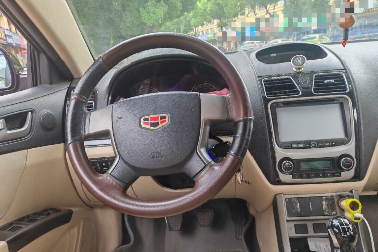 Used Geely Auto Classic Emgrand 2013 Sedan 1.8L Manual Elite Model Steering Wheel