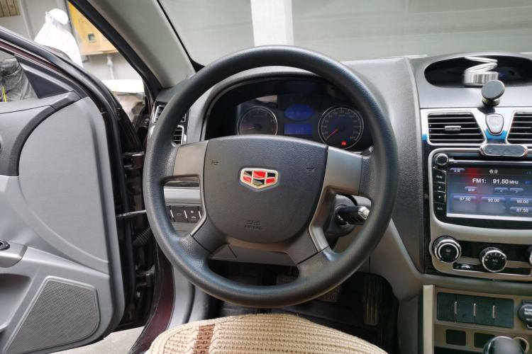 Used Geely Auto Classic Emgrand 2013 Sedan 1.5L Manual Entry-Level Model Steering Wheel