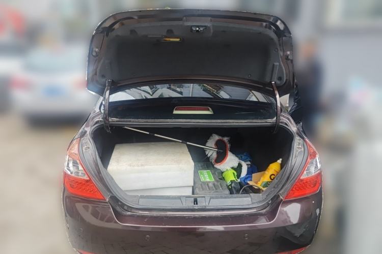 Used Geely Auto Classic Emgrand 2013 Sedan 1.5L Manual Elite Model Trunk