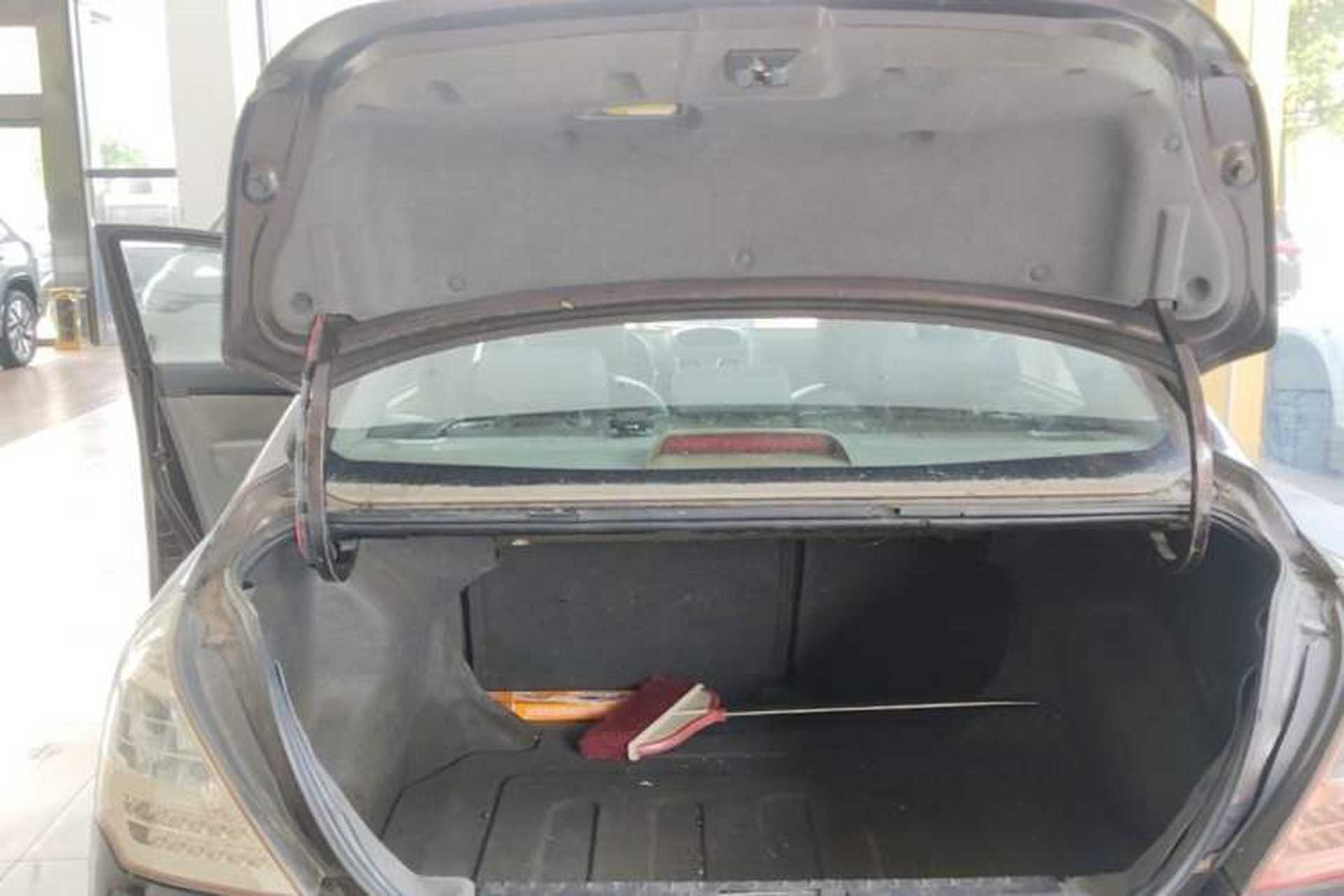 Used Geely Auto Classic Emgrand 2013 Sedan 1.5L Manual Entry-Level Model Trunk