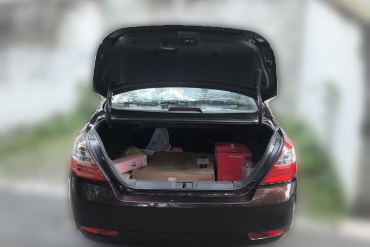 Used Geely Auto Classic Emgrand 2013 Sedan 1.5L Manual Entry-Level Model Trunk