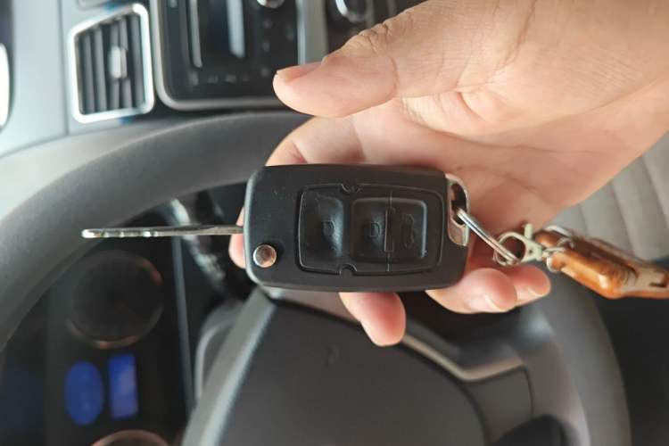 Used Geely Auto Classic Emgrand 2013 Hatchback 1.5L Manual Entry-Level Model Vehicle Key