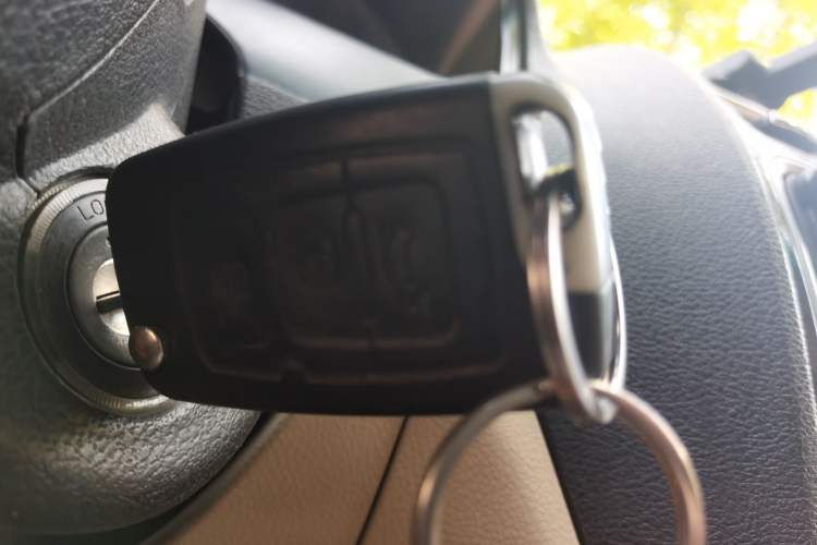 Used Geely Auto Classic Emgrand 2013 Sedan 1.8L Manual Elite Model Vehicle Key