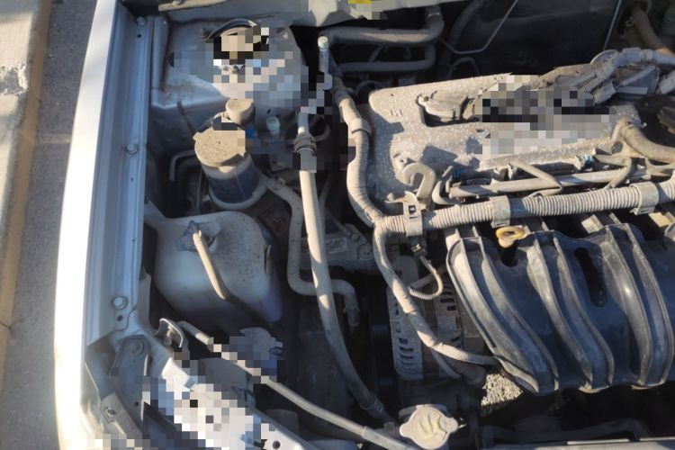 Used Geely Auto Classic Emgrand 2013 Sedan 1.5L Manual Entry-Level Model Engine Bay Right