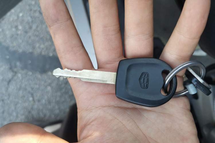 Used Geely Auto Classic Emgrand 2013 Sedan 1.5L Manual Entry-Level Model Vehicle Key