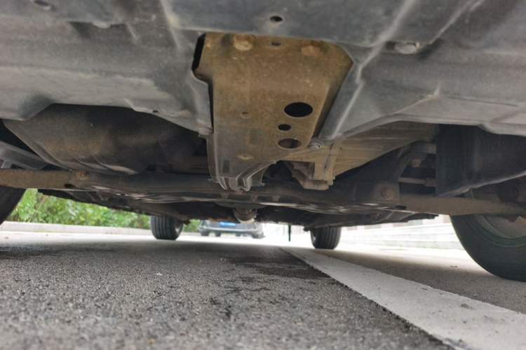 Used Geely Auto Classic Emgrand 2013 Hatchback 1.5L Manual Elite Model Chassis Front