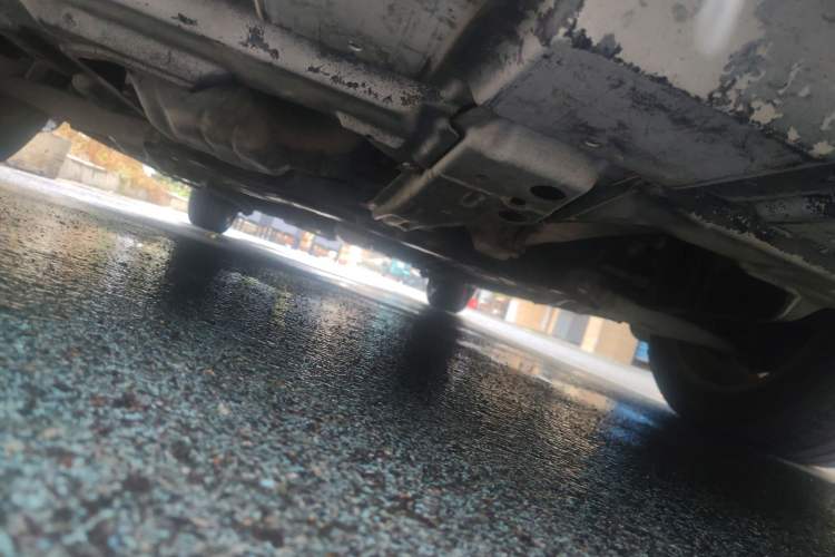 Used Geely Auto Classic Emgrand 2013 Sedan 1.5L Manual Elite Model Chassis Front
