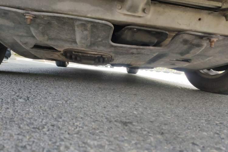 Used Geely Auto Classic Emgrand 2013 Sedan 1.8L Manual Elite CNG Model Chassis Front
