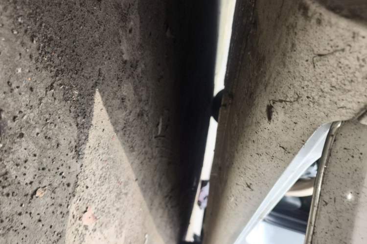 Used Geely Auto Classic Emgrand 2013 Sedan 1.8L Manual Entry-Level CNG Model Chassis Front Left