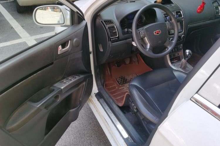 Used Geely Auto Classic Emgrand 2013 Hatchback 1.5L Manual Entry-Level Model Driver Seat