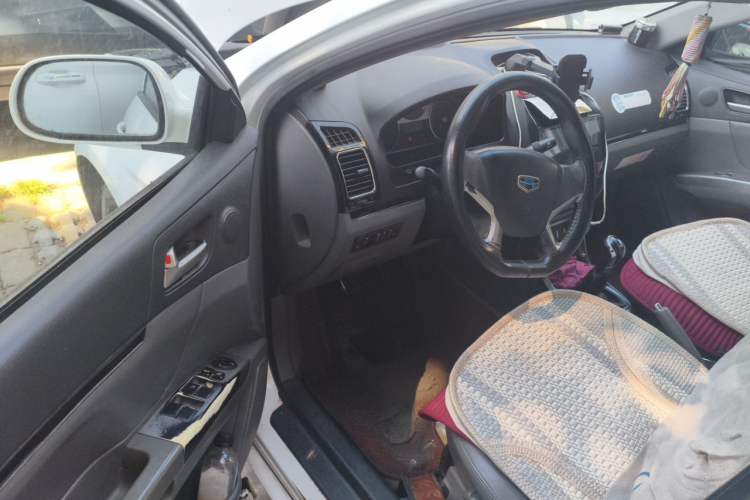 Used Geely Auto Classic Emgrand 2013 Sedan 1.8L Manual Elite Model Driver Seat