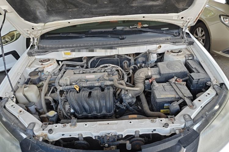 Used Geely Auto Classic Emgrand 2013 Sedan 1.5L Manual Entry-Level Model Engine Bay