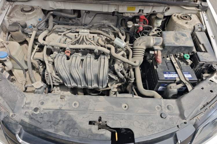 Used Geely Auto Classic Emgrand 2013 Sedan 1.8L Manual Elite CNG Model Engine Bay