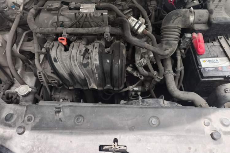 Used Geely Auto Classic Emgrand 2013 Sedan 1.8L Manual Entry-Level CNG Model Engine Bay