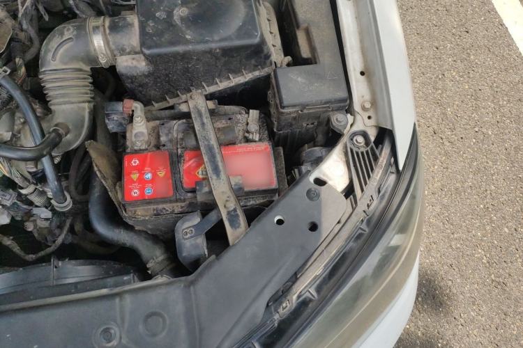 Used Geely Auto Classic Emgrand 2013 Sedan 1.8L Manual Elite CNG Model Engine Bay Left