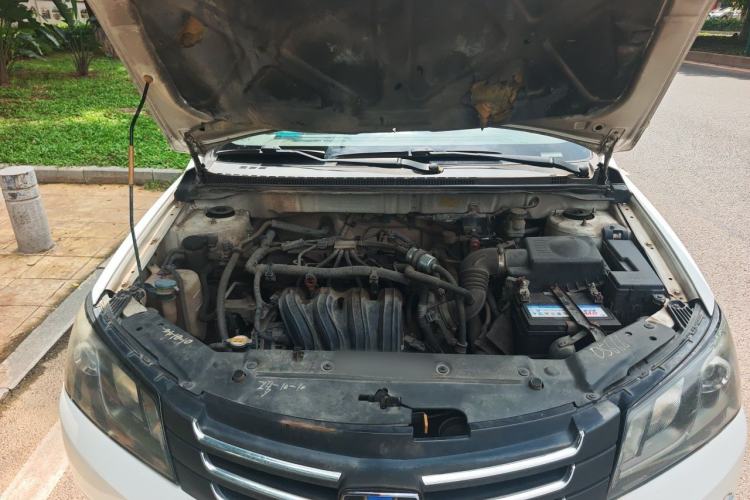 Used Geely Auto Classic Emgrand 2013 Sedan 1.8L Manual Entry-Level CNG Model Engine Bay