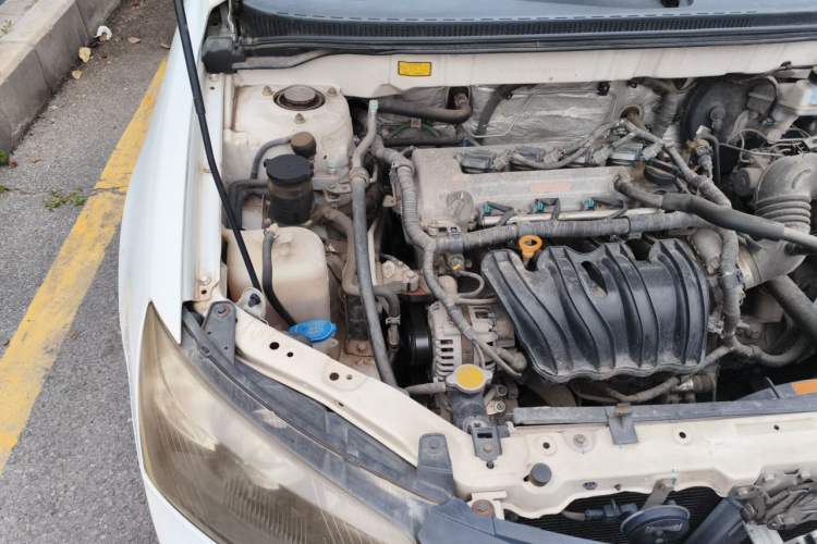 Used Geely Auto Classic Emgrand 2013 Sedan 1.5L Manual Entry-Level Model Engine Bay Right