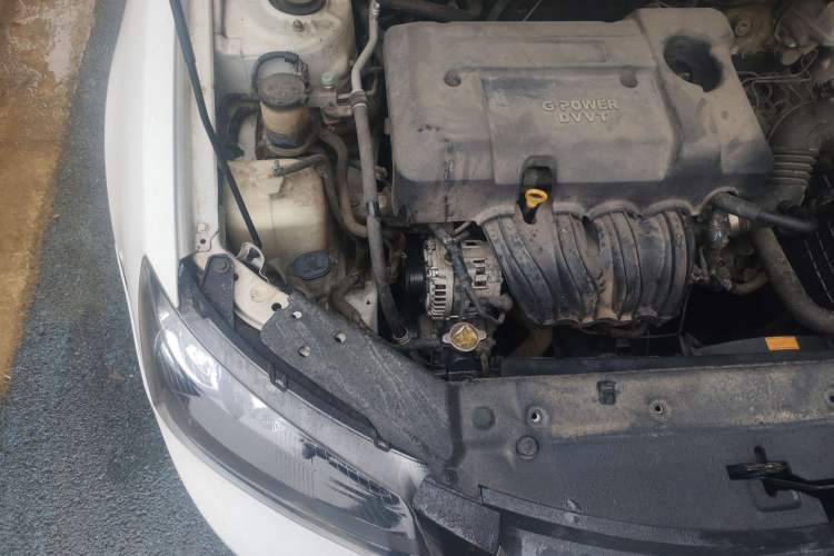 Used Geely Auto Classic Emgrand 2013 Sedan 1.5L Manual Elite Model Engine Bay Right