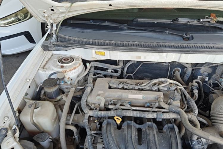 Used Geely Auto Classic Emgrand 2013 Sedan 1.5L Manual Entry-Level Model Engine Bay Right