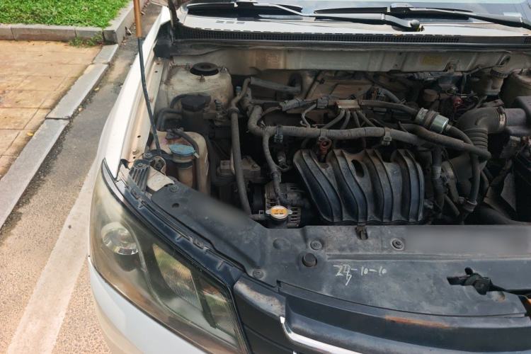 Used Geely Auto Classic Emgrand 2013 Sedan 1.8L Manual Entry-Level CNG Model Engine Bay Right