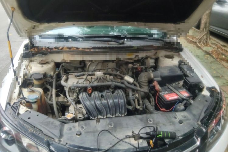 Used Geely Auto Classic Emgrand 2013 Sedan 1.8L Manual Entry-Level CNG Model Engine Bay