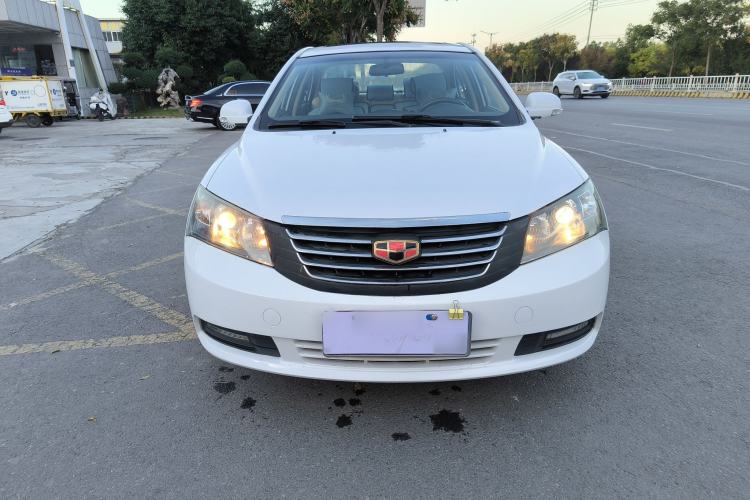 Used Geely Auto Classic Emgrand 2013 Sedan 1.8L CVT Prestige Model Exterior 3
