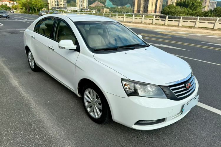 Used Geely Auto Classic Emgrand 2013 Sedan 1.8L CVT Elite Model Exterior 6