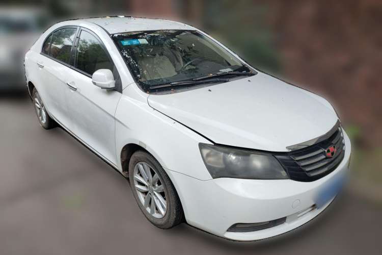 Used Geely Auto Classic Emgrand 2013 Sedan 1.8L CVT Elite Model Front Right 45 Deg