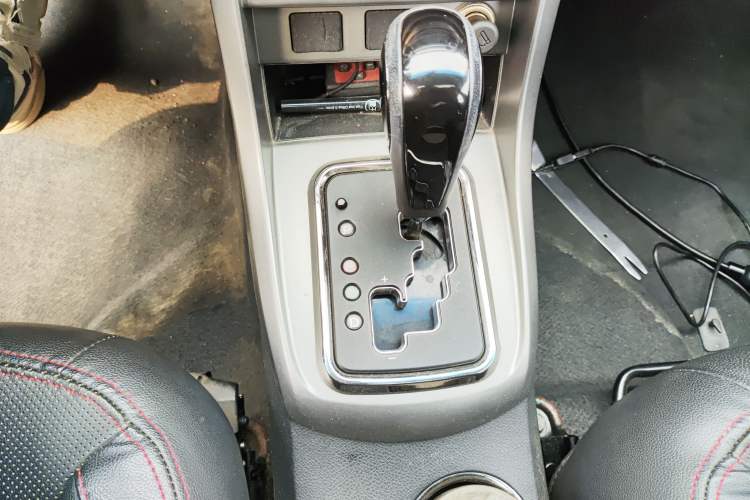 Used Geely Auto Classic Emgrand 2013 Hatchback 1.8L CVT Prestige Model Gear Lever