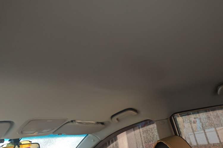 Used Geely Auto Classic Emgrand 2013 Sedan 1.8L Manual Entry-Level CNG Model Headliner