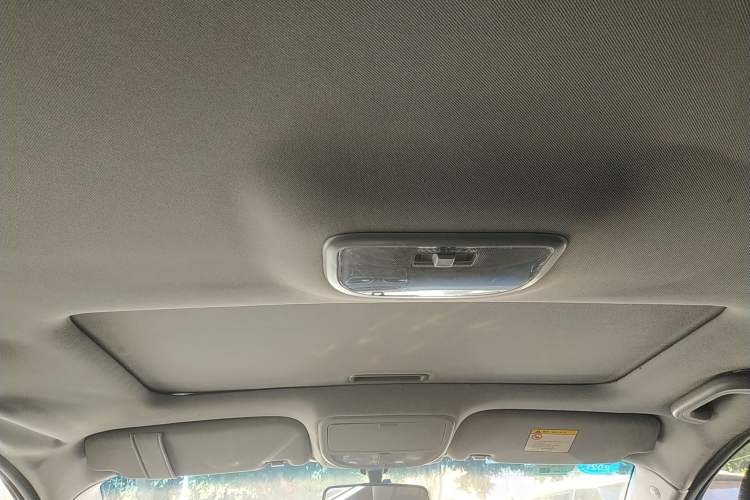 Used Geely Auto Classic Emgrand 2013 Hatchback 1.5L Manual Luxury Model Headliner